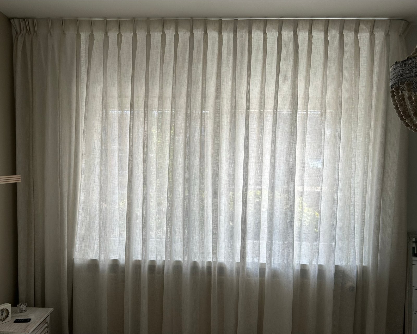 Mooi ofWhite Inbetween gordijn - 260 cm breed 239,5 cm lang, Loodveter, Ophalen of Verzenden, Zo goed als nieuw, Beige