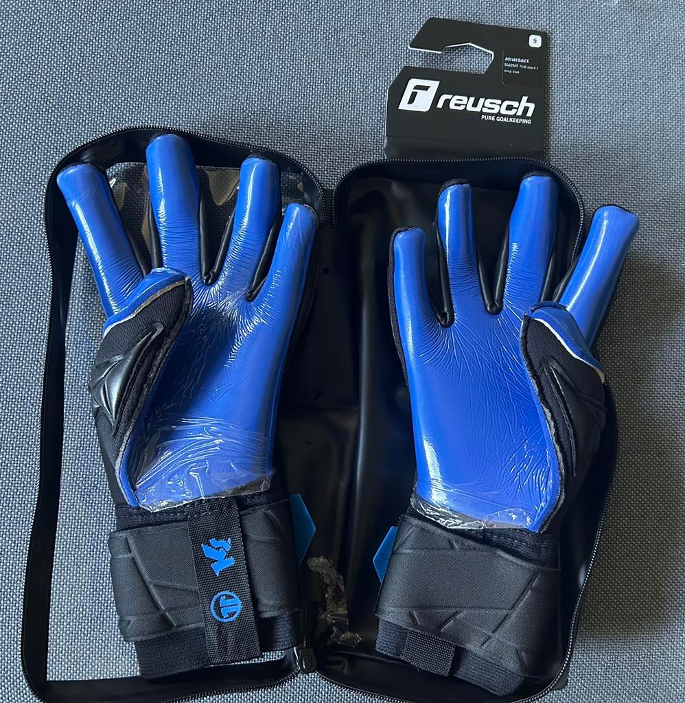Reusch Keepershandschoenen Maat 9 - KEEPERsport Editie, Ophalen of Verzenden, Nieuw, Handschoenen
