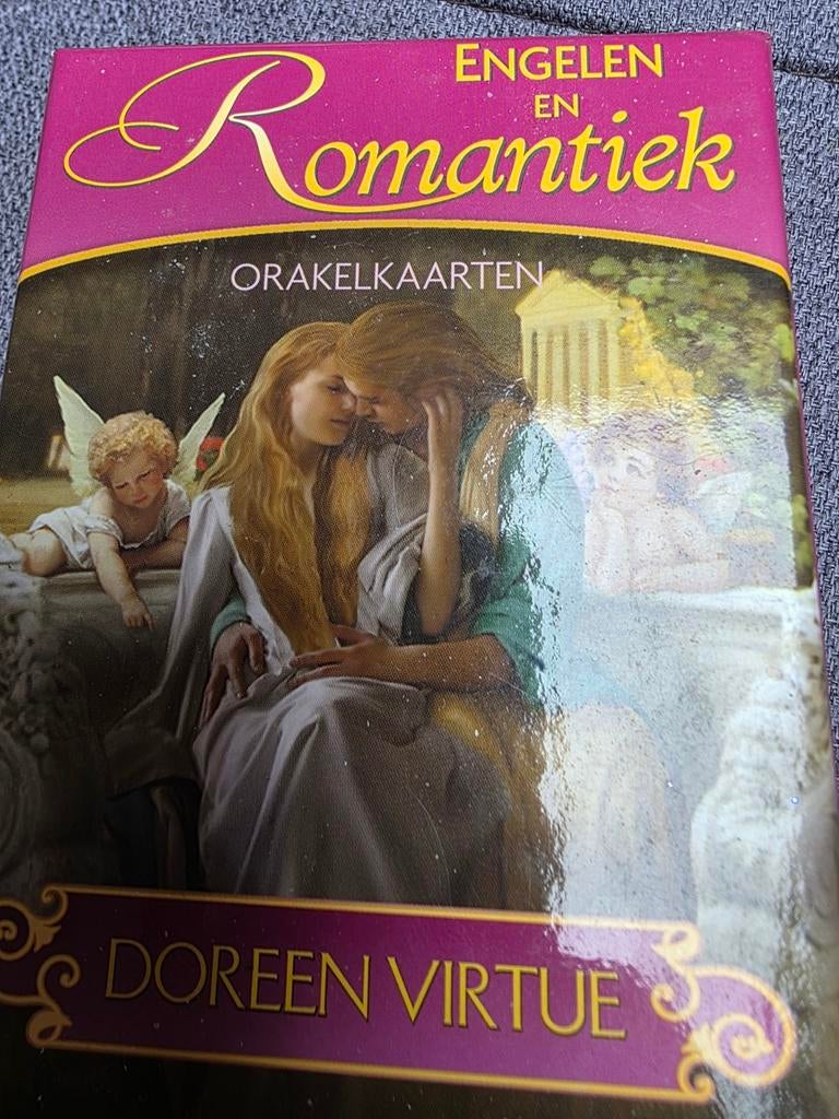 Engelen en Romantiek Orakelkaarten - Doreen Virtue, Tarot of Kaarten leggen, Overige typen, Ophalen of Verzenden, Zo goed als nieuw