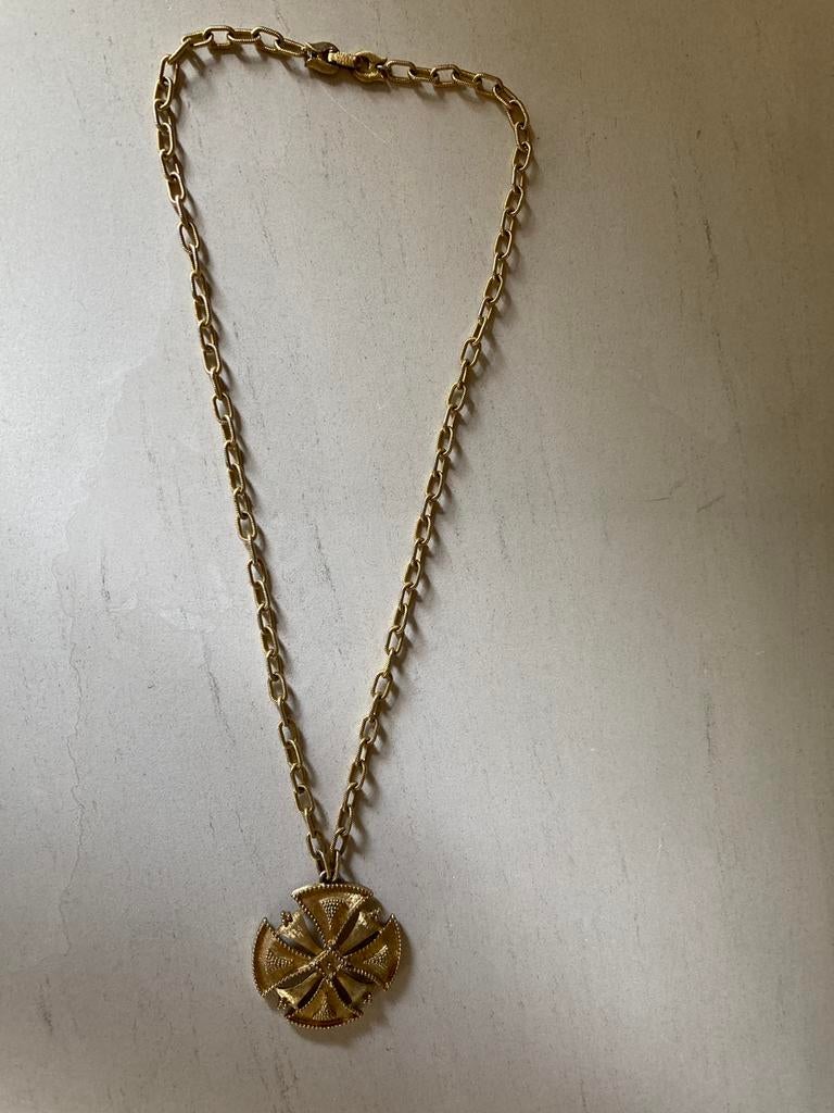 Vintage Monet Ketting Met Maltezer Kruis + Combi-Deal!, Ophalen of Verzenden, Zo goed als nieuw, Goud, Overige materialen