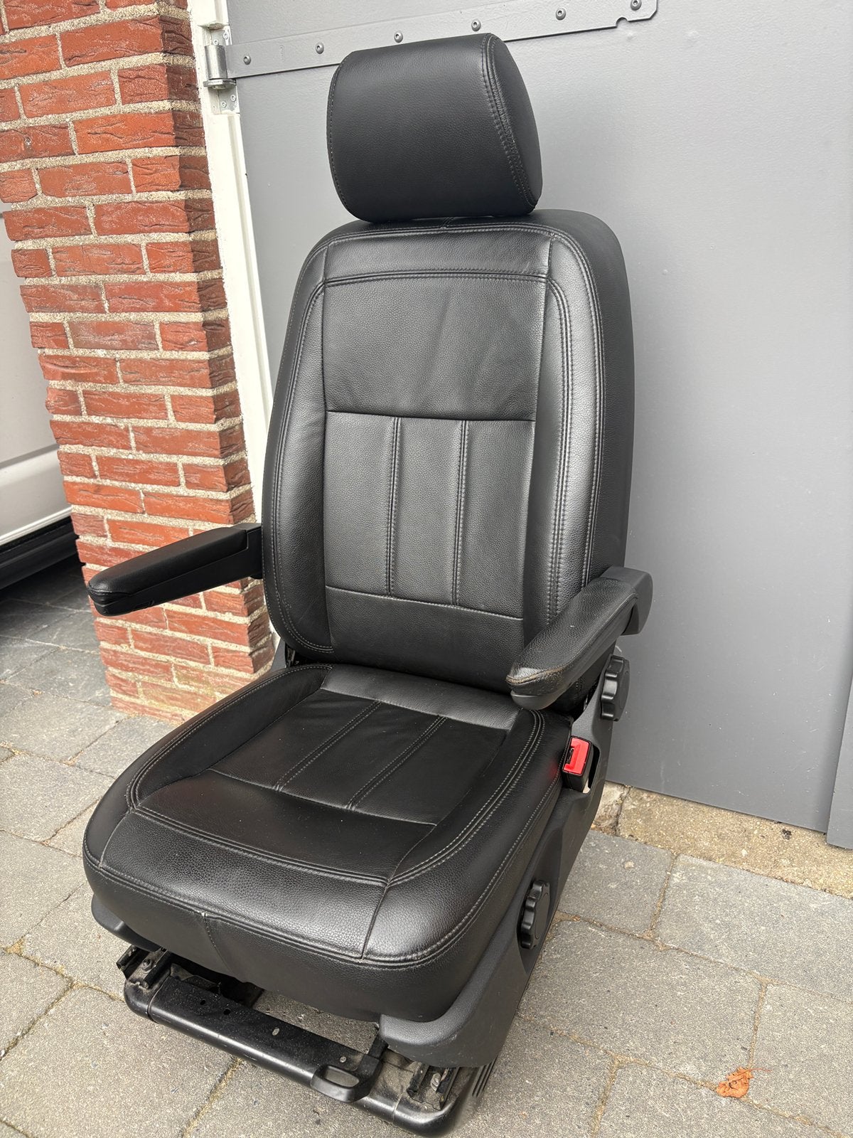 Bijrijderstoel t6 volkswagen transporter stoel t5 leder, Auto-onderdelen, Ophalen, Volkswagen