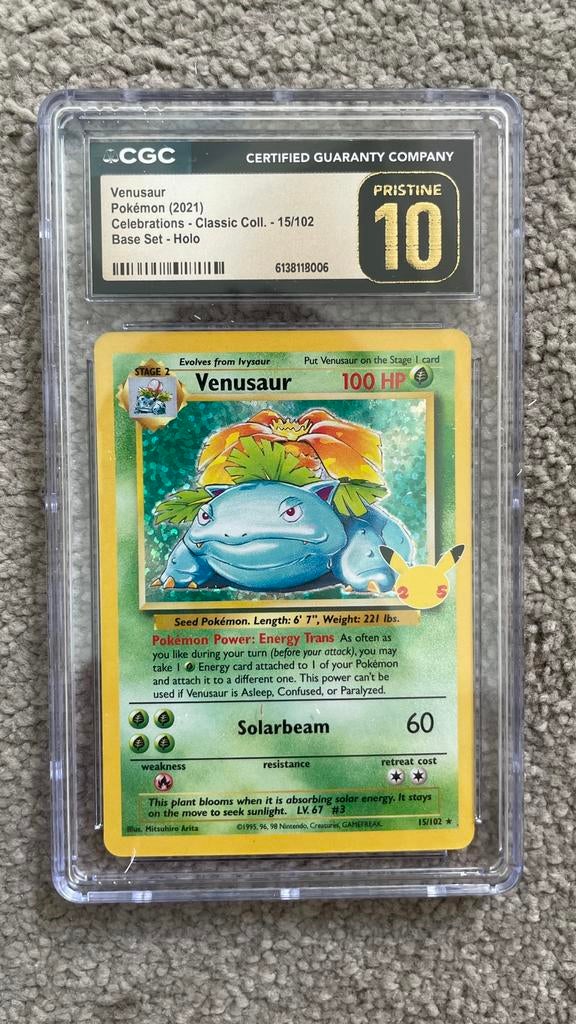 Venusaur 15/102 Celebrations - CGC pristine 10, Hobby en Vrije tijd, Verzamelkaartspellen | Pokémon, Ophalen of Verzenden, Nieuw