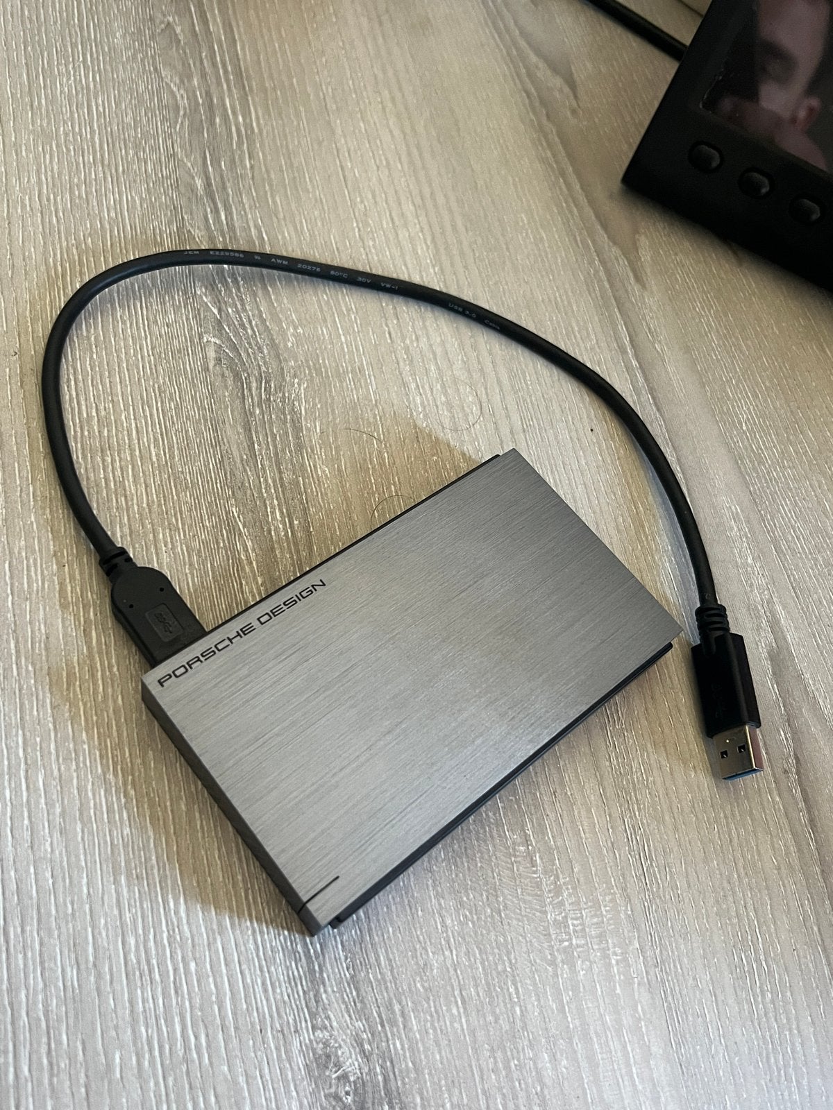 Porsche Design Snelle 2TB HDD Externe Harde Schijf, Computers en Software, Harde schijven, Zo goed als nieuw, Server, Extern, HDD