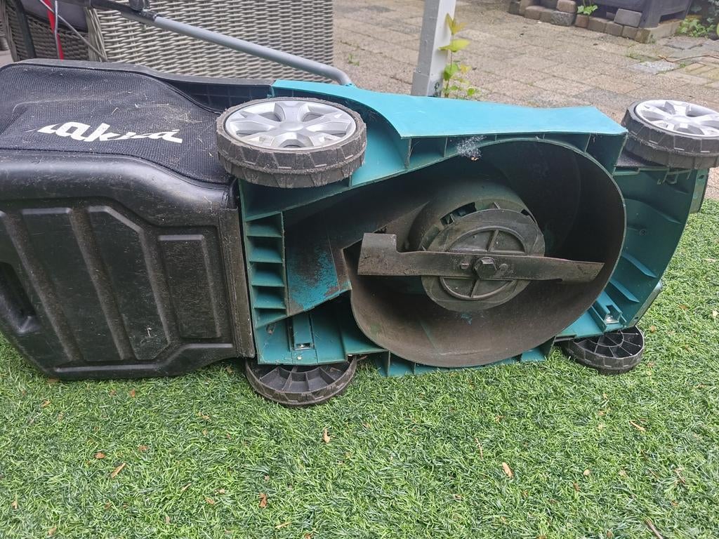 Makita ELM3711 Elektrische Grasmaaier met Opvangzak, Cirkelmaaier, Gebruikt, Elektrische grasmaaier, Ophalen of Verzenden
