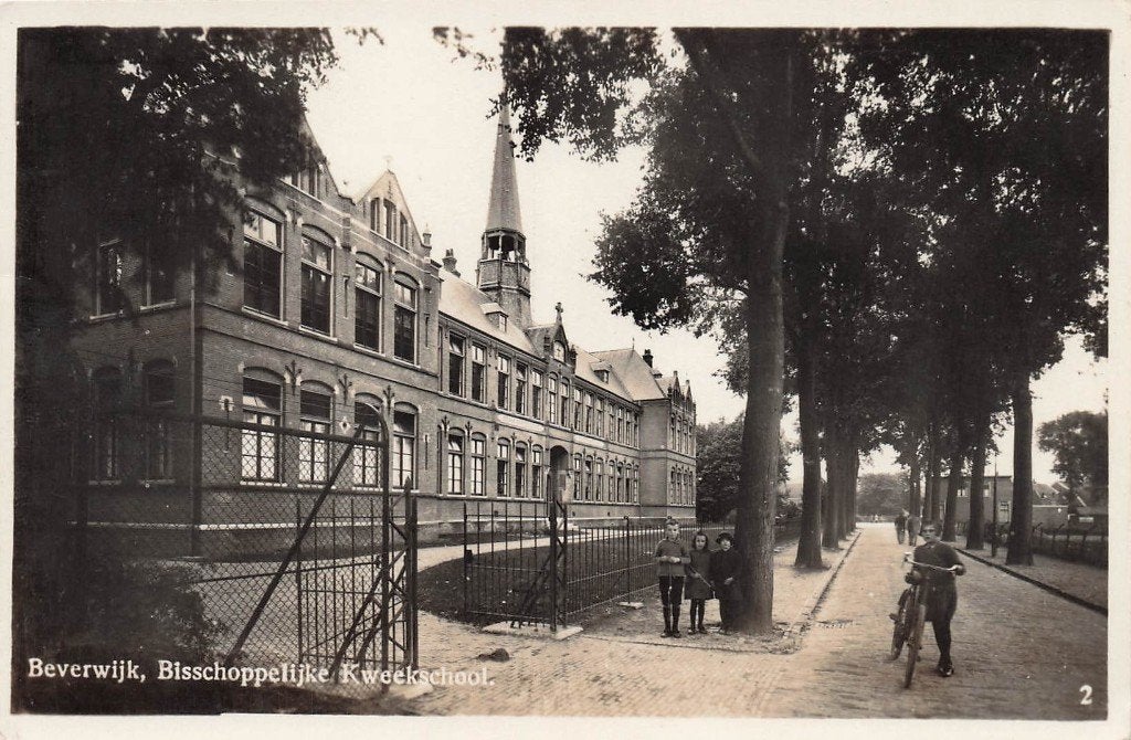 JP195 Beverwijk Bisschoppelijke Kweekschool 1930, Verzenden, 1920 tot 1940, Gelopen, Noord-Holland