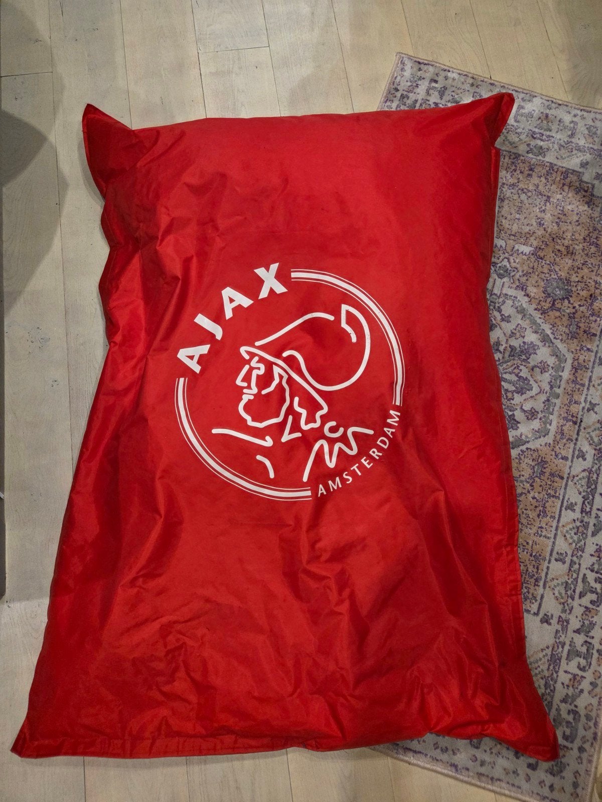 Zitzak Ajax, Ophalen of Verzenden, Zo goed als nieuw, Rood, Zitzak