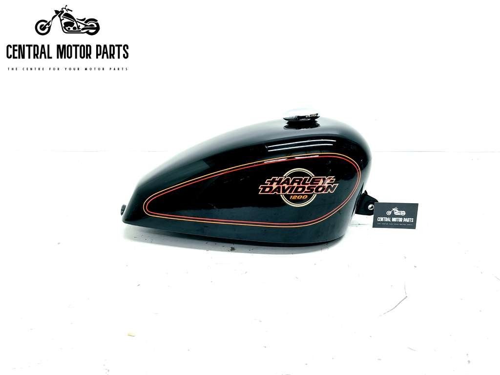 Benzine Tank Sportster XL 1995-1997 Vivid Black, Motoren, Onderdelen | Harley-Davidson, Niet ingevuld, Gebruikt, Niet ingevuld