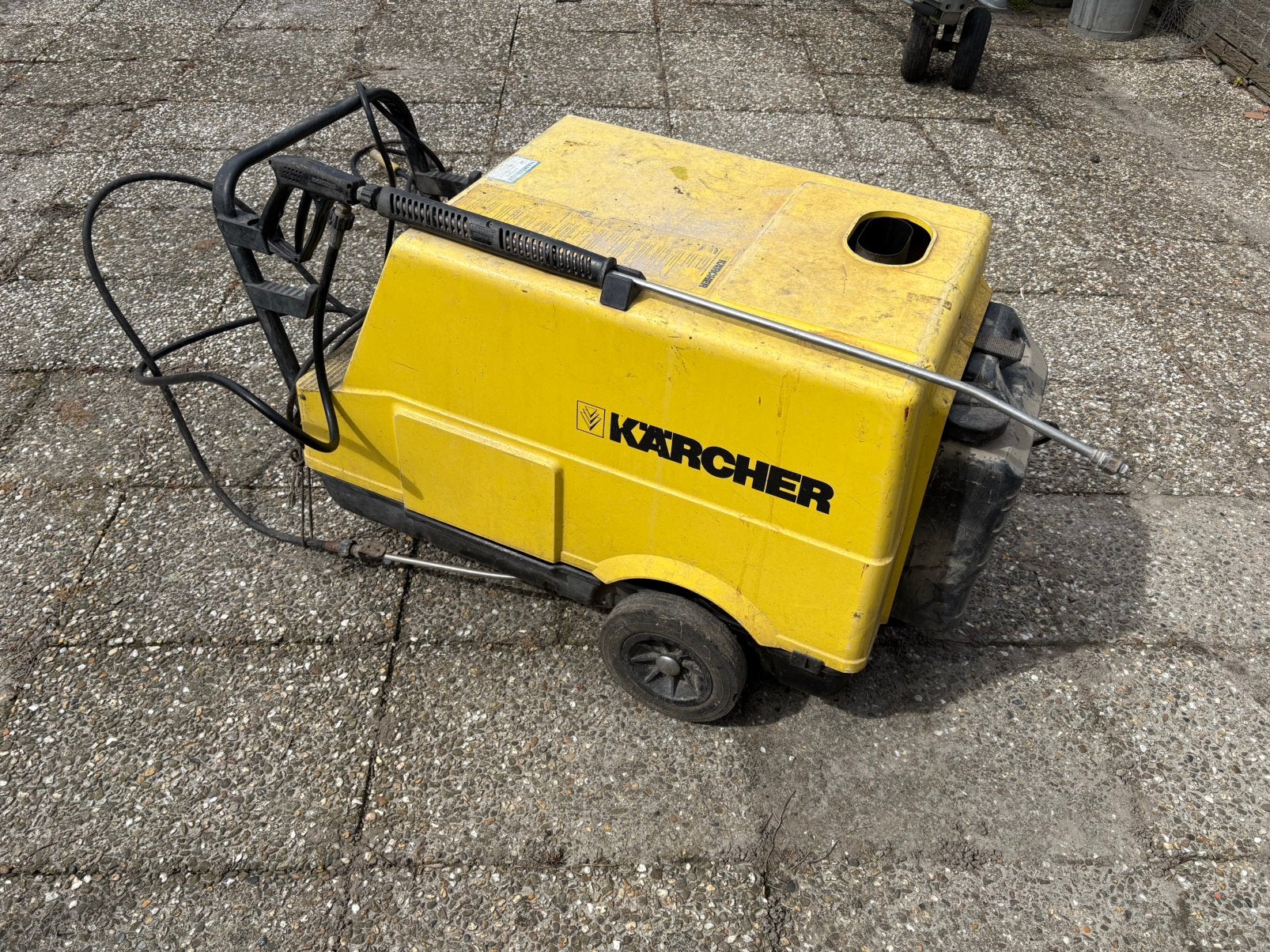 Kärcher stoomcleaner hogedrukreiniger HDS610, Tuin en Terras, Hogedrukreinigers, Ophalen, Zo goed als nieuw, Elektrisch, Met regelbare waterdruk