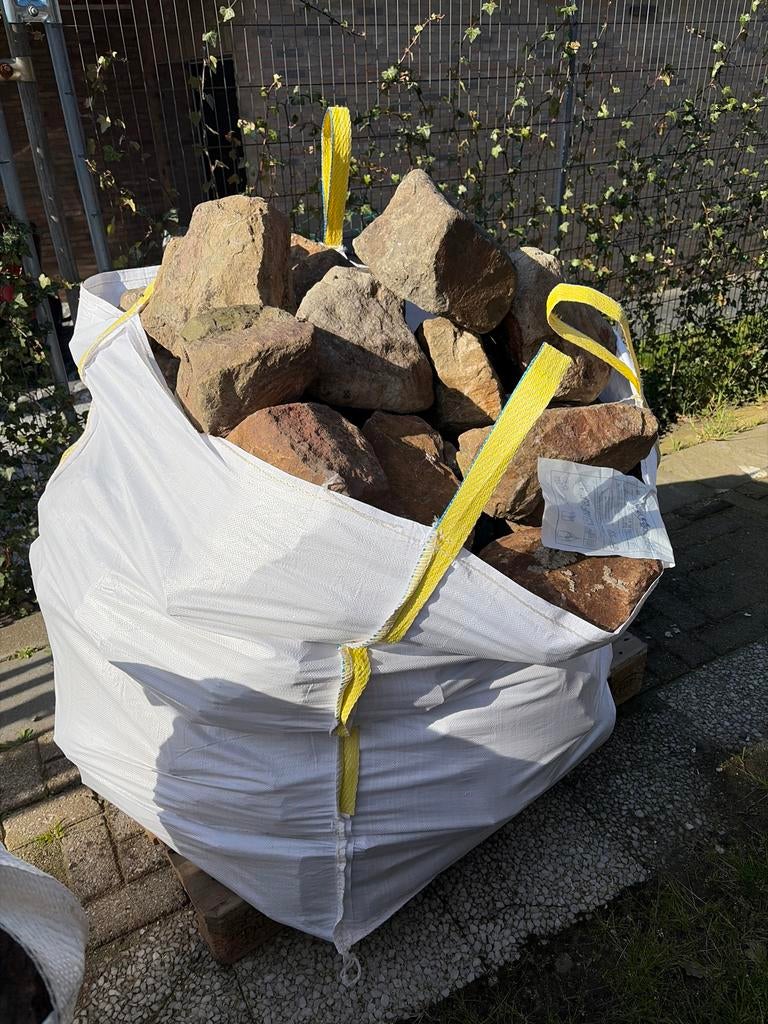 Rotsblokken / stenen, Tuin en Terras, Ophalen, Gebruikt, Bruin, Kei