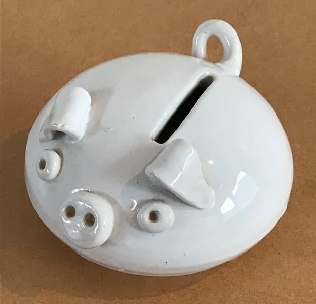 Leuke spaarpot - Wit keramiek Spaarvarken, Verzamelen, Spaarpotten, Ophalen of Verzenden, Zo goed als nieuw, Steen, Aardewerk of Keramiek