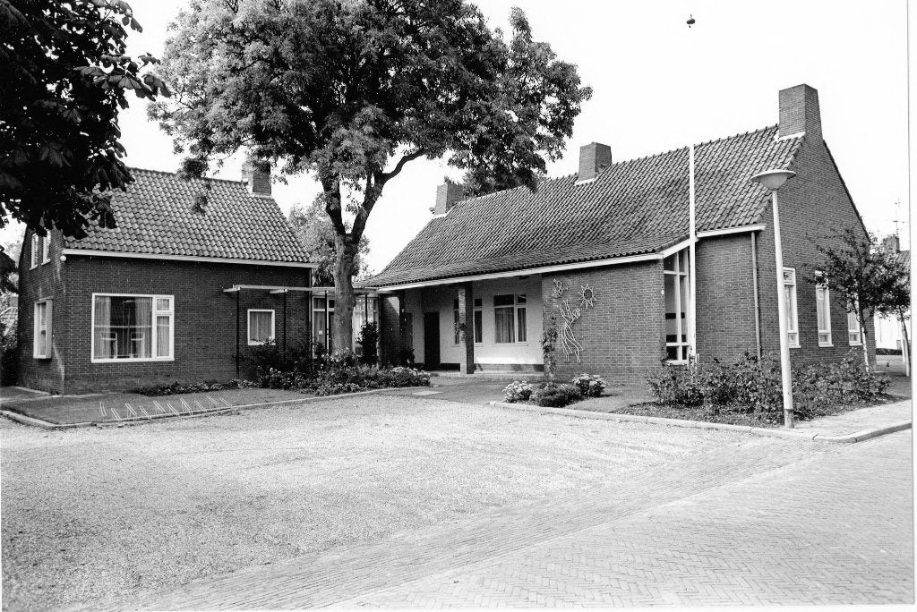 ezinge, Foto, Ophalen of Verzenden, Zo goed als nieuw, Voor 1940