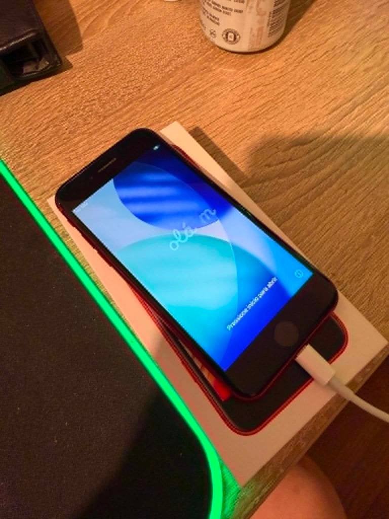 Apple iPhone SE (2022), 64GB opslag Rood, Telecommunicatie, Mobiele telefoons | Apple iPhone, Zo goed als nieuw, 64 GB, Zonder abonnement