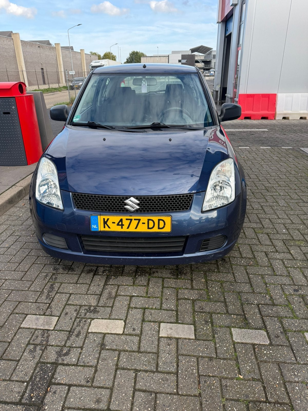 Suzuki 2006 Blauw, 945 kg, 40 €/maand, 1328 cc, 1000 kg