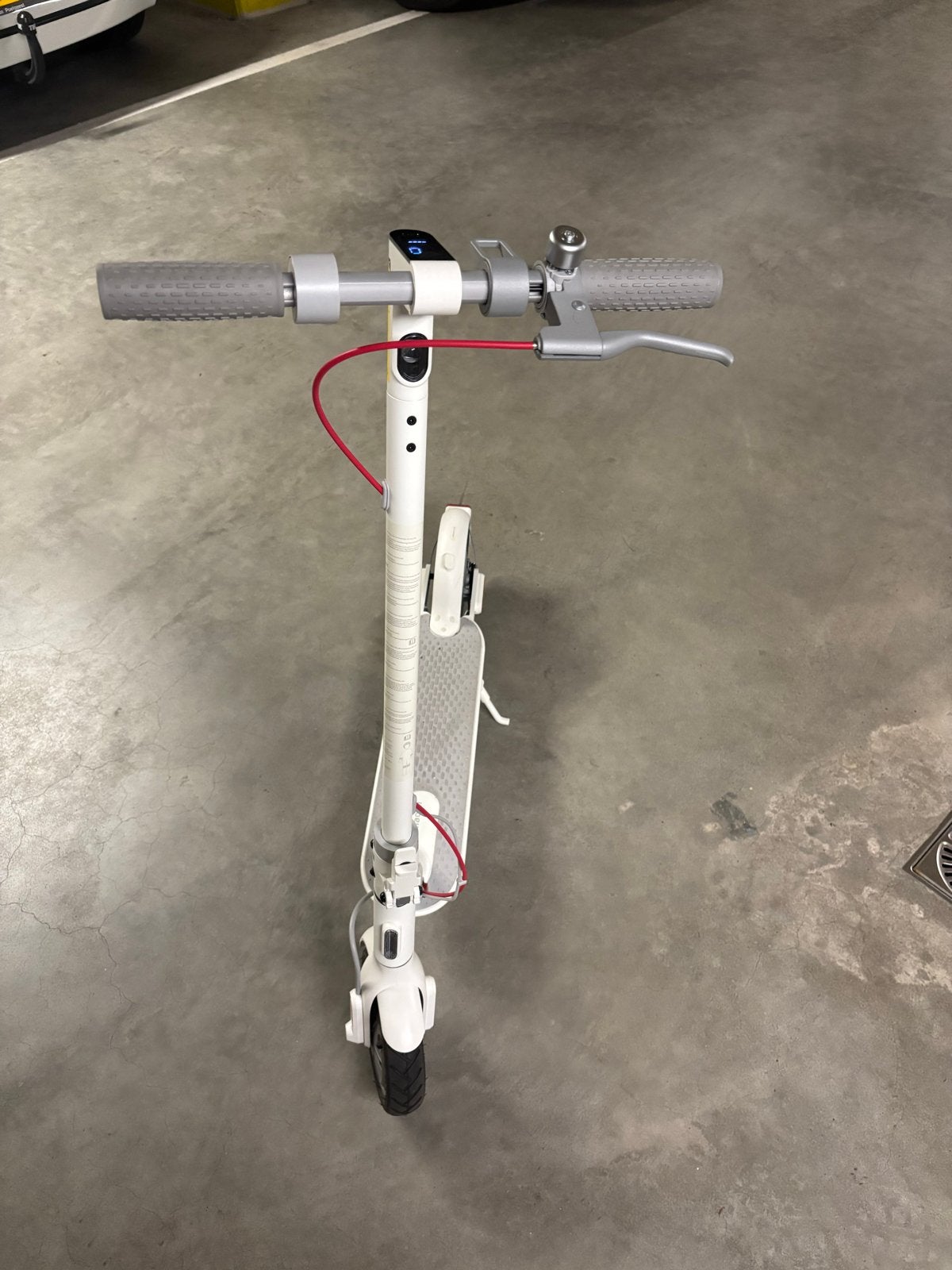 Xiaomi Elektrische Step met Oplader en Slot, Fietsen en Brommers, Ophalen, Zo goed als nieuw, Elektrische step (E-scooter)