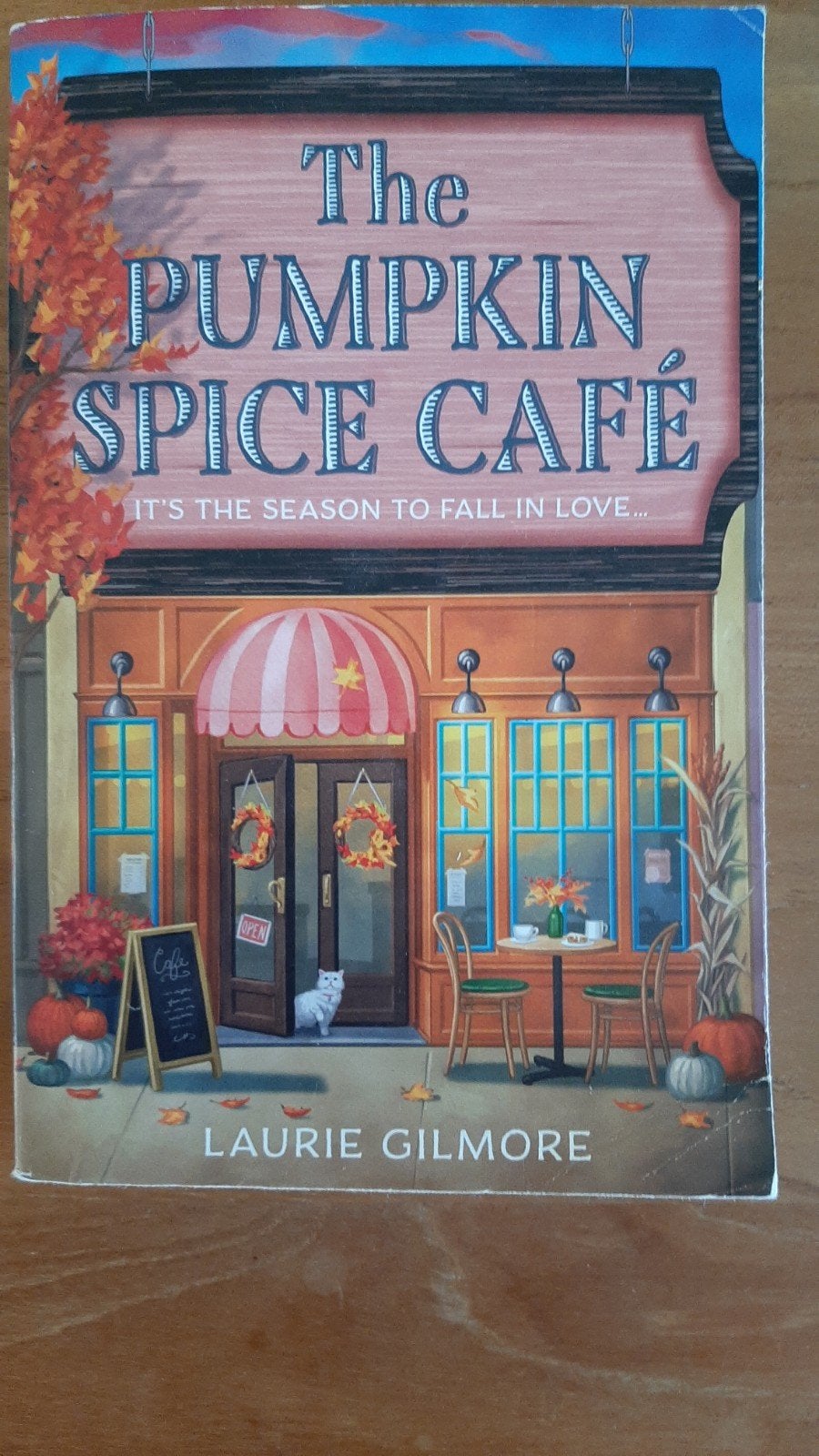 The Pumpkin Spice Café - Laurie Gilmore (Engels), Ophalen of Verzenden, Zo goed als nieuw, Laurie Gilmore, Wereld overig