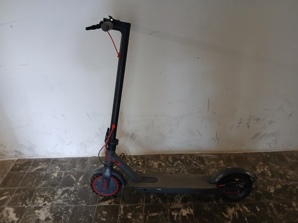 Elektrische step - defect (remmen, standaard, start niet), Ophalen, Gebruikt, Elektrische step (E-scooter), Onbekend