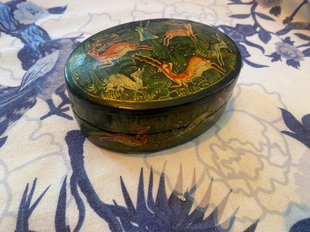 CHINEES PAPIER-MACHÉ DOOSJE MET HERTJES, Ophalen of Verzenden