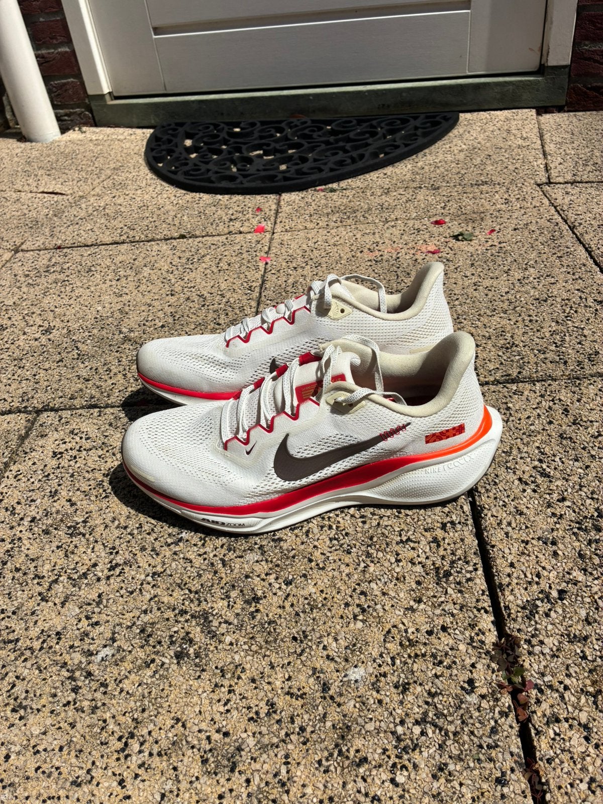 Nike react zoom hardloopschoenen maat 42, Sport en Fitness, Loopsport en Atletiek, Verzenden, Zo goed als nieuw, Hardloopschoenen