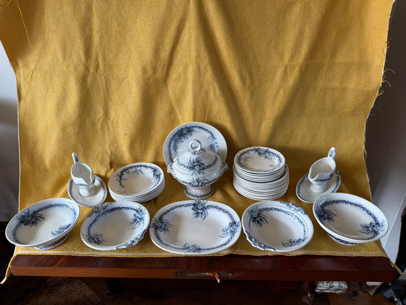 Leuk laat 19e eeuws kinderservies Villeroy & Boch, Ophalen