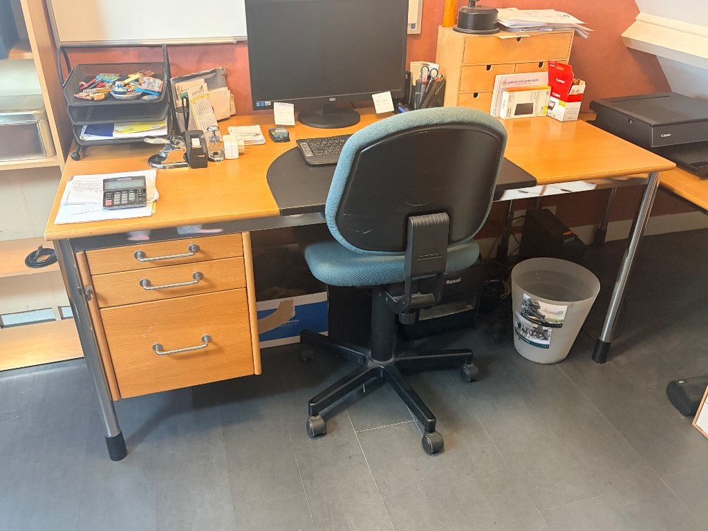 Bureau 170 x 80, Ophalen, Demontabel, Gebruikt, Hout