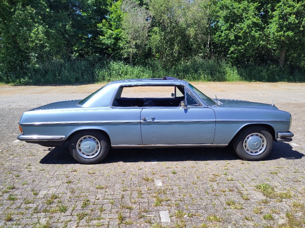 Mercedes 250CE – 1971 | AUT | Elekt. schuifdak | Blauw leder, Auto's, Automaat, Achterwielaandrijving, 2497 cc, Blauw