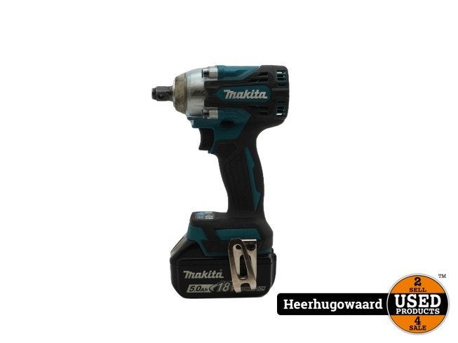 Makita DTW300 Slagmoersleutel incl. 5Ah Accu in Nette Staat, Doe-het-zelf en Verbouw, Makita, Zo goed als nieuw, Support@makita.com