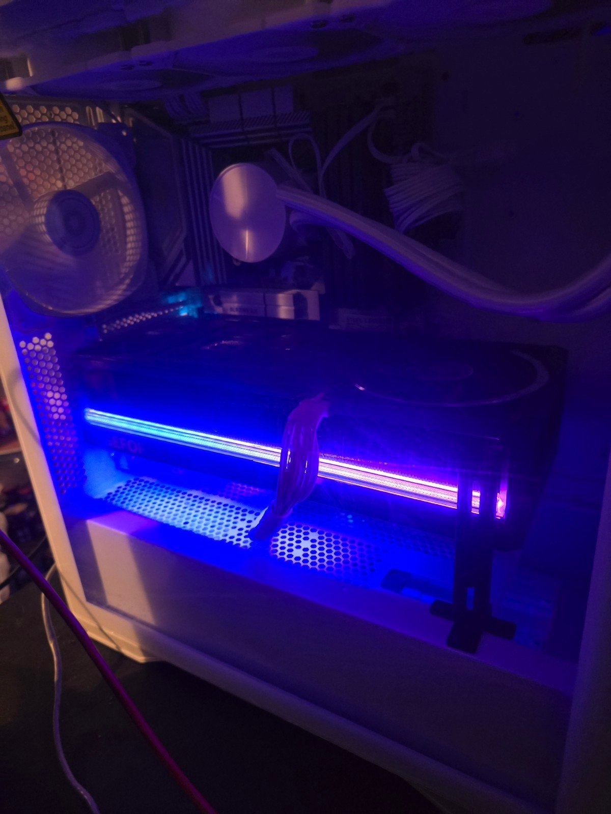 AI Rig 270k + RTX 5090 + 128GB RAM, Computers en Software, Desktop Pc's, Ophalen, Zo goed als nieuw, 64 GB of meer, 4 Ghz of meer