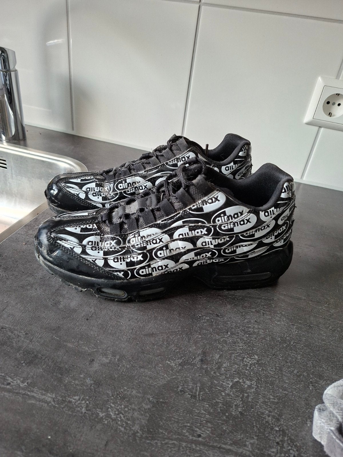 Nike Air Max Premium Editie Sneakers, Zwart, Nike, Ophalen of Verzenden, Sneakers of Gympen