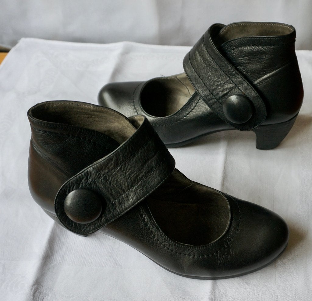 Leuke artistieke schoen, maat 39, SACHA, Zwart, Ophalen of Verzenden, Schoenen met hoge hakken, Gedragen
