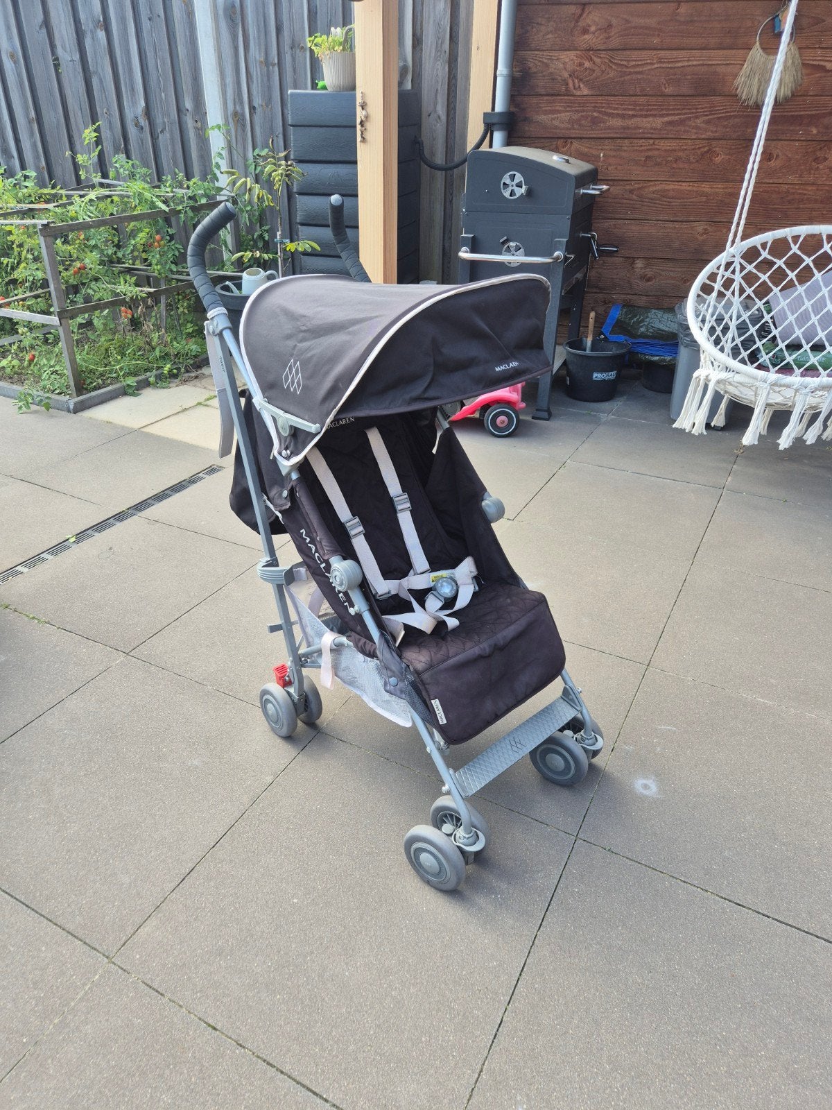 Maclaren buggy met zonnekap en verstelbare rugleuning, Ophalen, Gebruikt, Maclaren, Verstelbare rugleuning