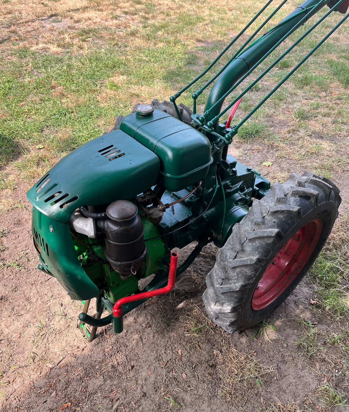 Agria 2800 met frees en ploeg motoculteur, Ophalen, Zo goed als nieuw, Benzine, Tuinfrees