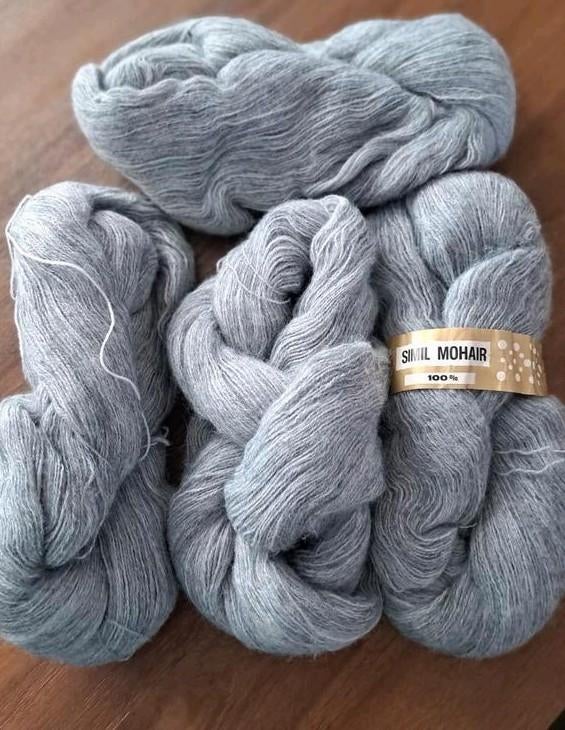 Simil Mohair Garen - 4 Strengen Grijs (100% Polyacryl), Ophalen of Verzenden, Nieuw, Breien of Haken, Wol of Garen