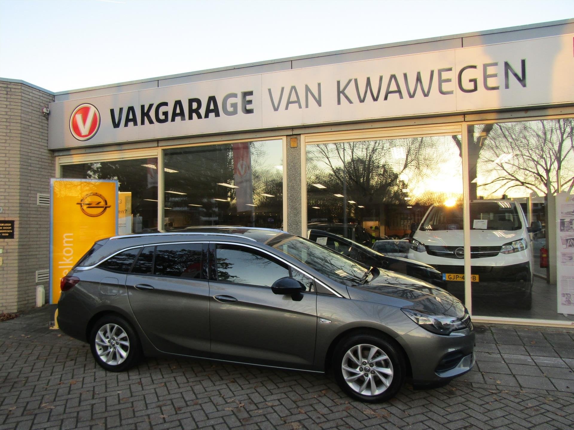 OPEL Astra Sports Tourer 1.5 CDTI 105pk Start/Stop Business, Stof, Gebruikt, 23 km/l, Origineel Nederlands