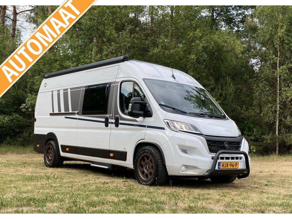 Carado CVE 640 Automaat | lengtebedden | Combi 6E, Automaat, Buscamper of Camperbus, Achteruitrijcamera, Fiat