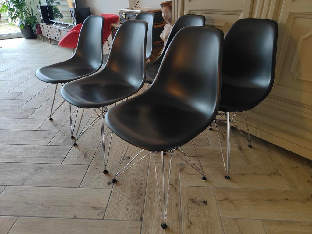 6 originele Vitra DSR design stoelen, Huis en Inrichting, Stoelen, Ophalen, Zwart, Kunststof, Vintage gispen marcel Breuer artifort leolux