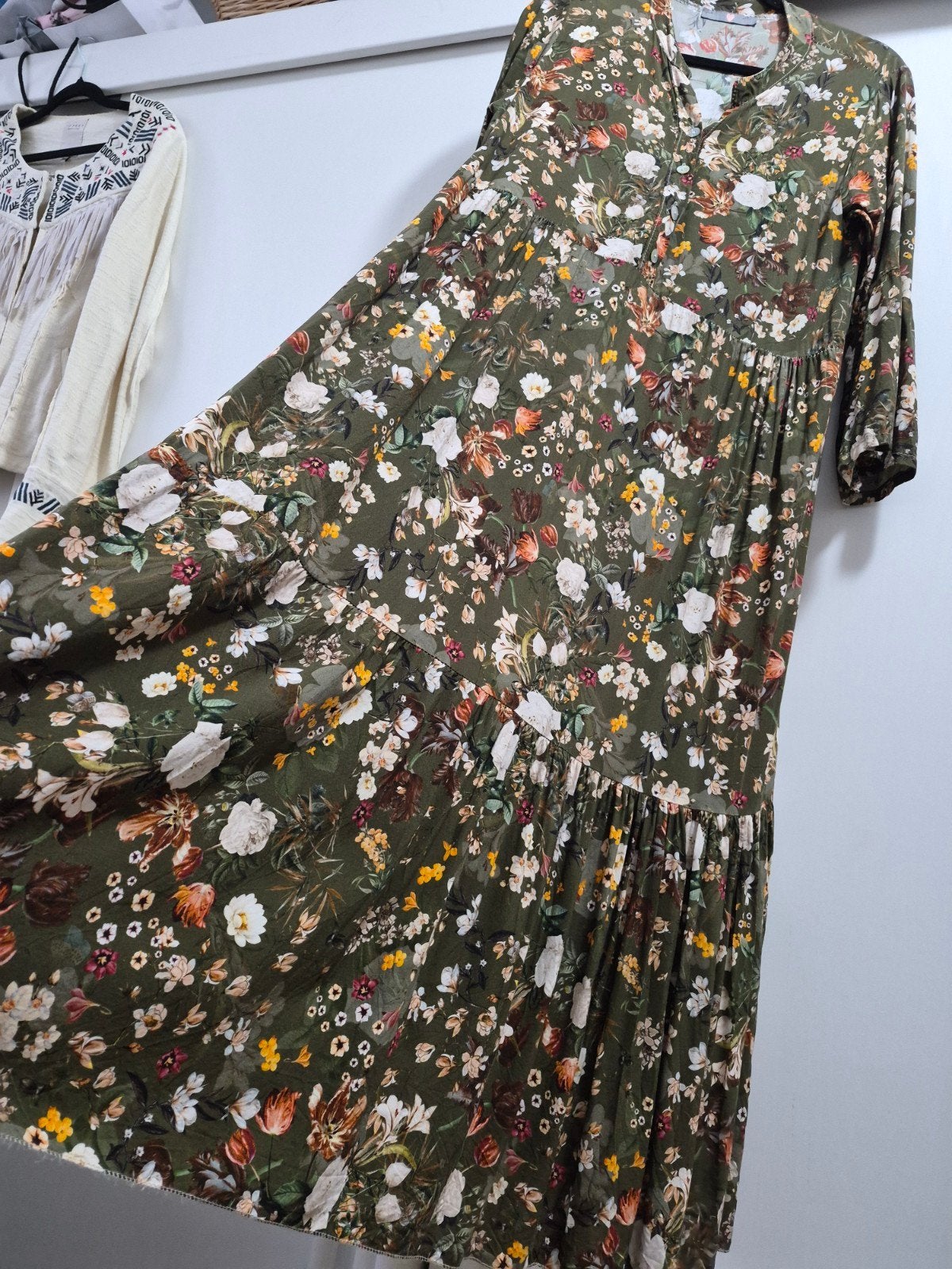 prachtige mos groene flower dress M lange bloemen jurk boho, Maat 38/40 (M), Ophalen of Verzenden, Zo goed als nieuw, Onder de knie
