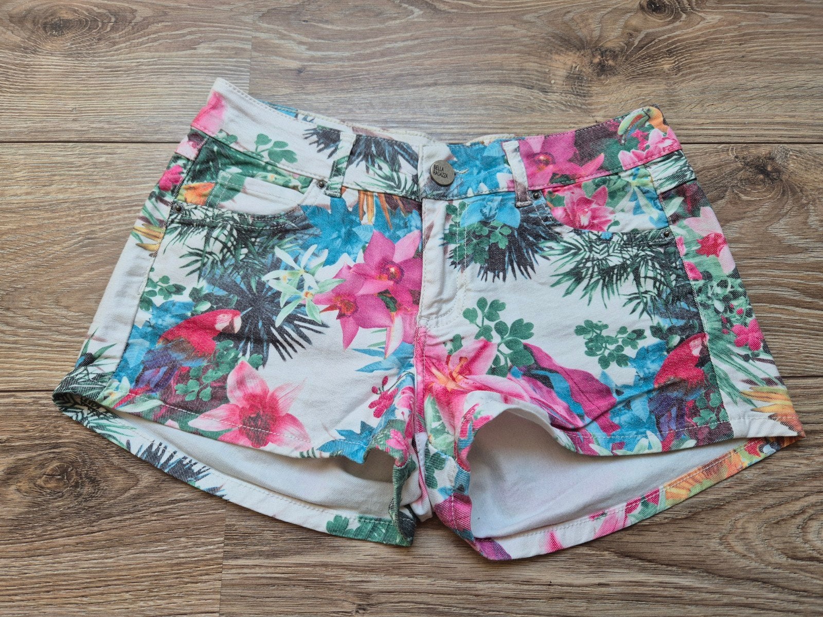 Bella ragazza kort broekje maat S, Overige kleuren, Kort, Bella ragazza, Ophalen of Verzenden