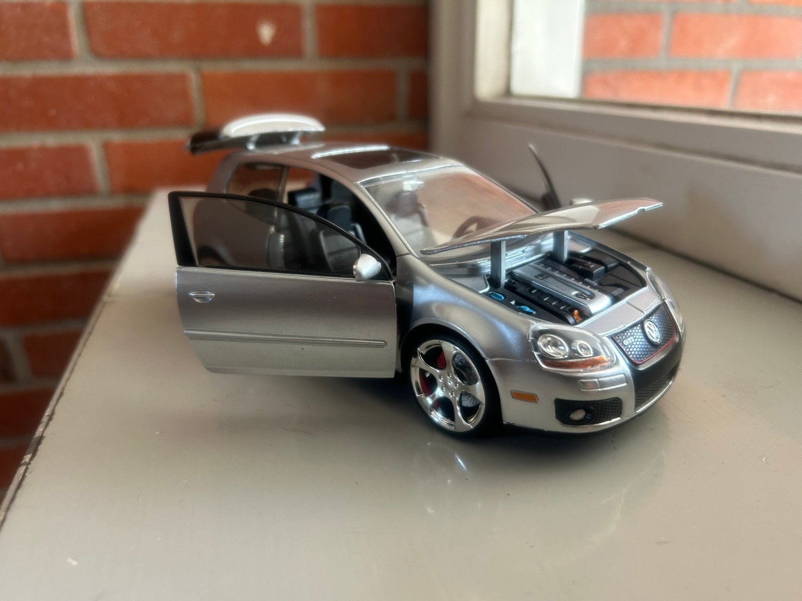 RARE Volkswagen Golf Mk.5 GTi Tuning 2007 Silver 1:24 Jada, Ophalen of Verzenden, Zo goed als nieuw