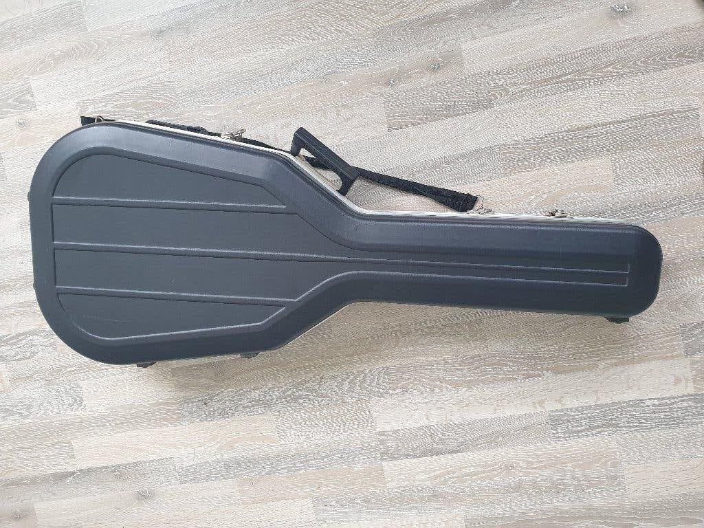 Hiscox Liteflite  koffer klassieke gitaar – Topstaat!