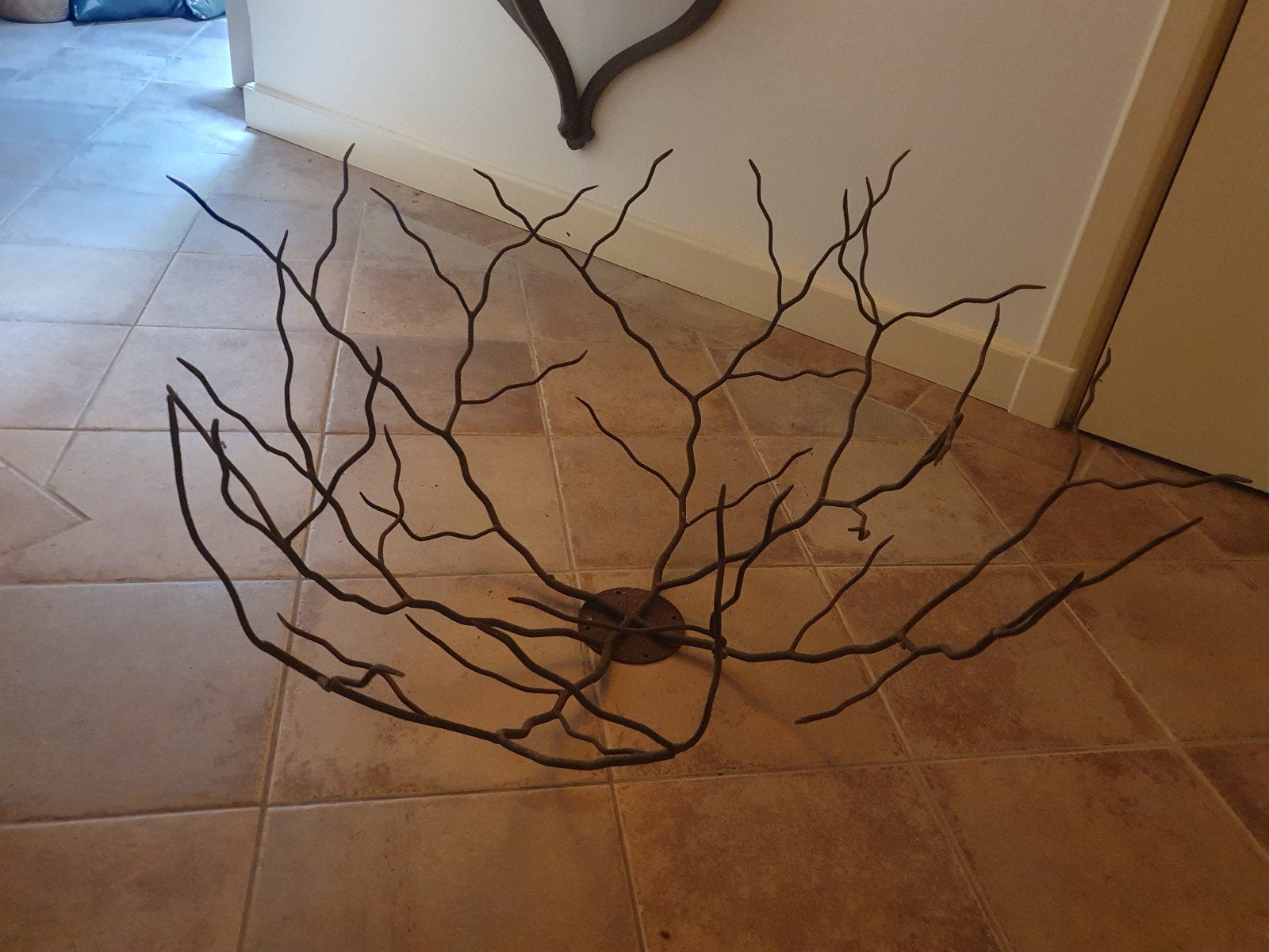 Groot ijzeren roestig takken ornament  110 x 55 cm, Ophalen