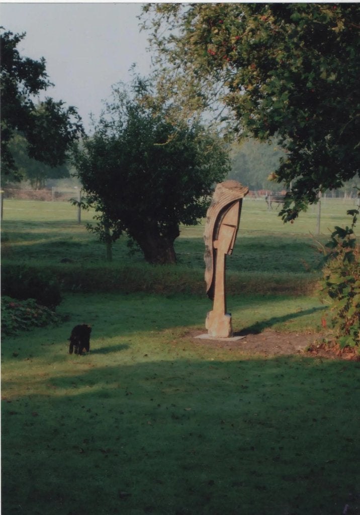 Springstenen beeld uit Zimbabwe, Afrika( circa 2 meter hoog), Antiek en Kunst, Ophalen, Handgemaakt, Beeld, Vrouw