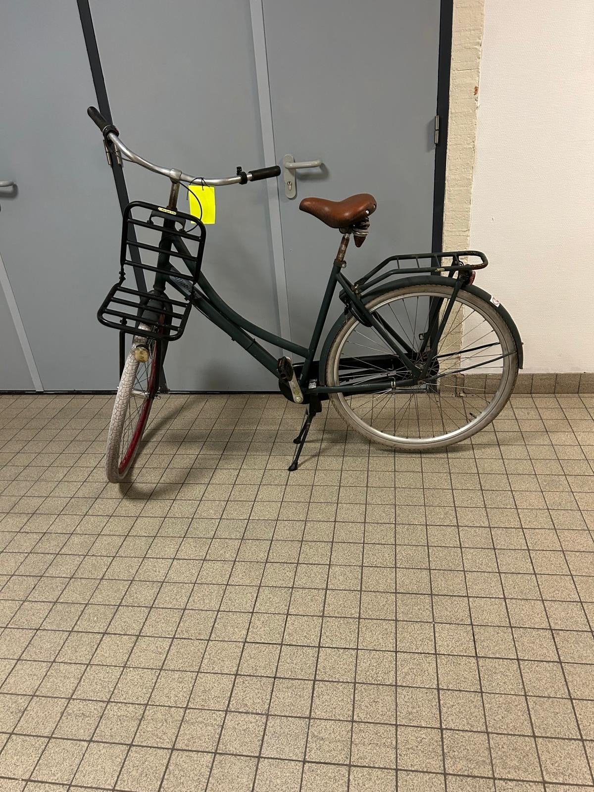 Goed onderhouden fiets met nieuw slot en terugtraprem, Terugtraprem, Ophalen, Overige merken, 53 tot 56 cm