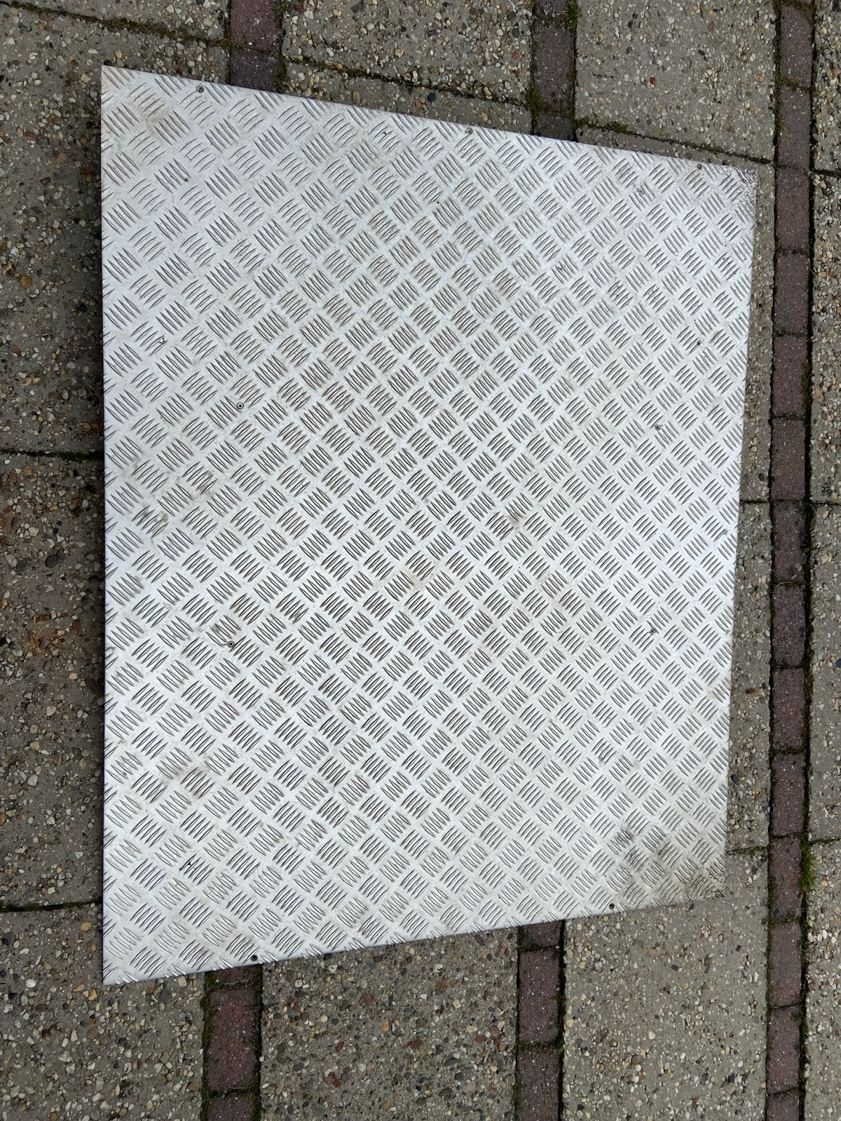 Aluminium Traanplaat -, Doe-het-zelf en Verbouw, Metalen, Gebruikt, Aluminium, Ophalen