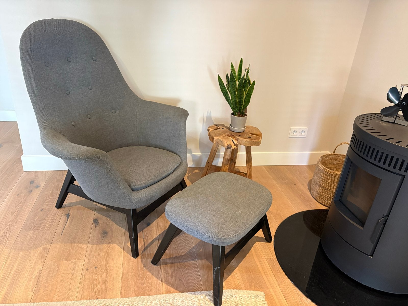 IKEA Stoel/fauteuil met bijpassende voetenbank, Ophalen, Gebruikt, Stof, 75 tot 100 cm