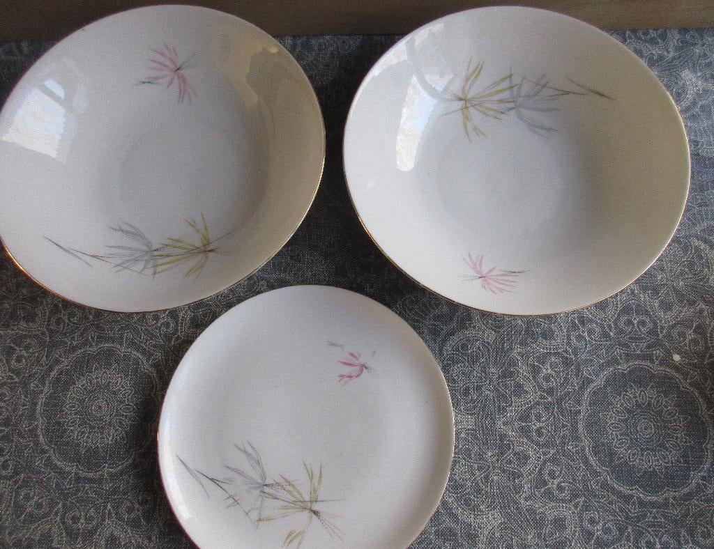 vintage porseleinen Eschenbach Bavaria schalen en bord, Huis en Inrichting, Ophalen of Verzenden, Porselein, Overige stijlen, Schaal of Schalen