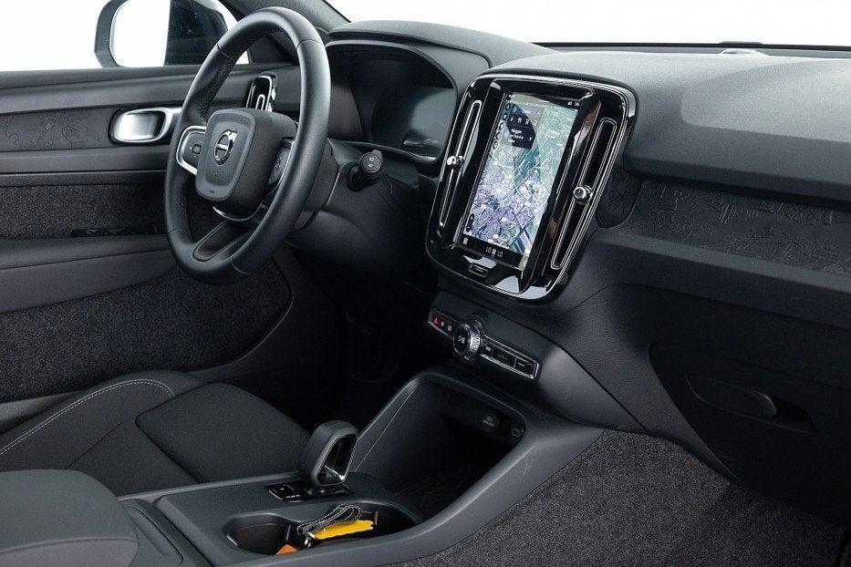 Volvo EX40 Extended Range Start 82 kWh *SOH 97.8%* Full LED, 12 maanden, 1 kg, SUV of Terreinwagen, EX40