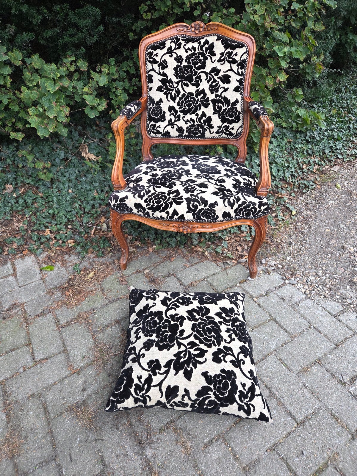 antieke opa stoel, barok, Queen ann fauteuil opnieuw gestoff, Ophalen