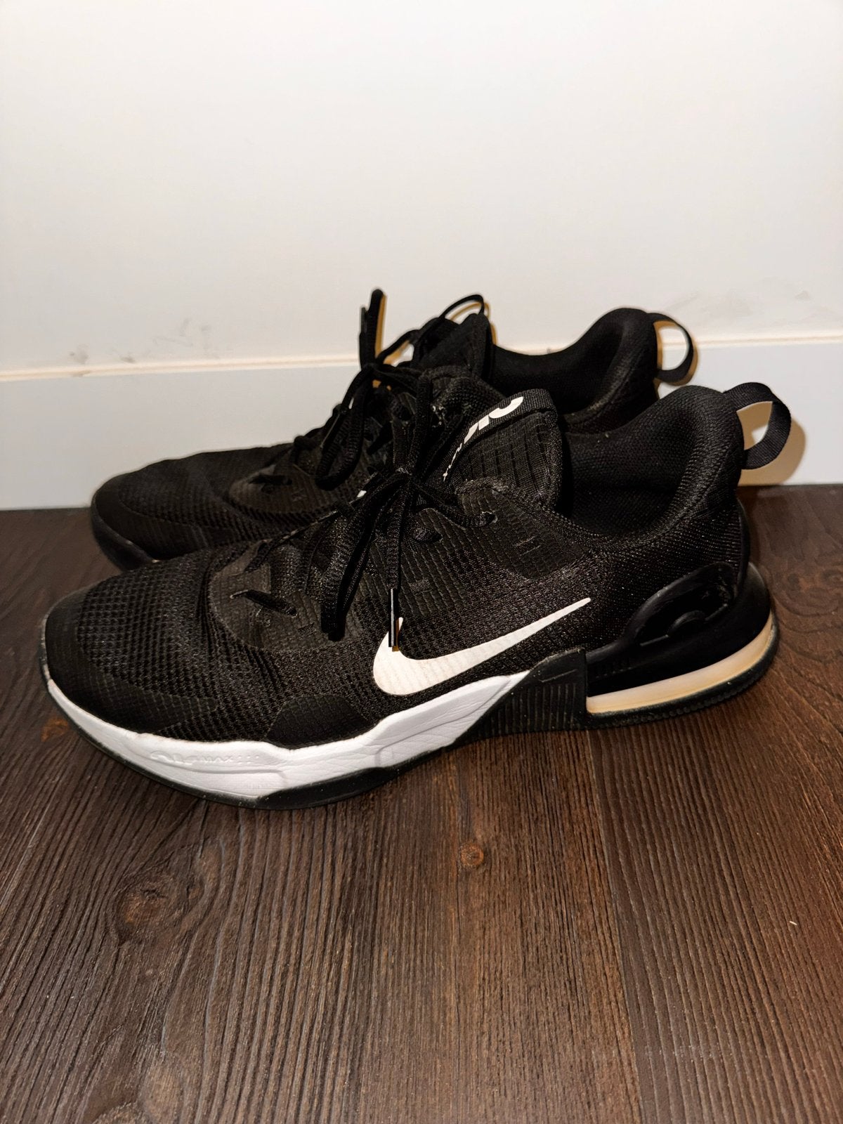 Nike sportschoenen maat 45, Kleding | Heren, Ophalen of Verzenden, Gedragen, Zwart, Sneakers of Gympen