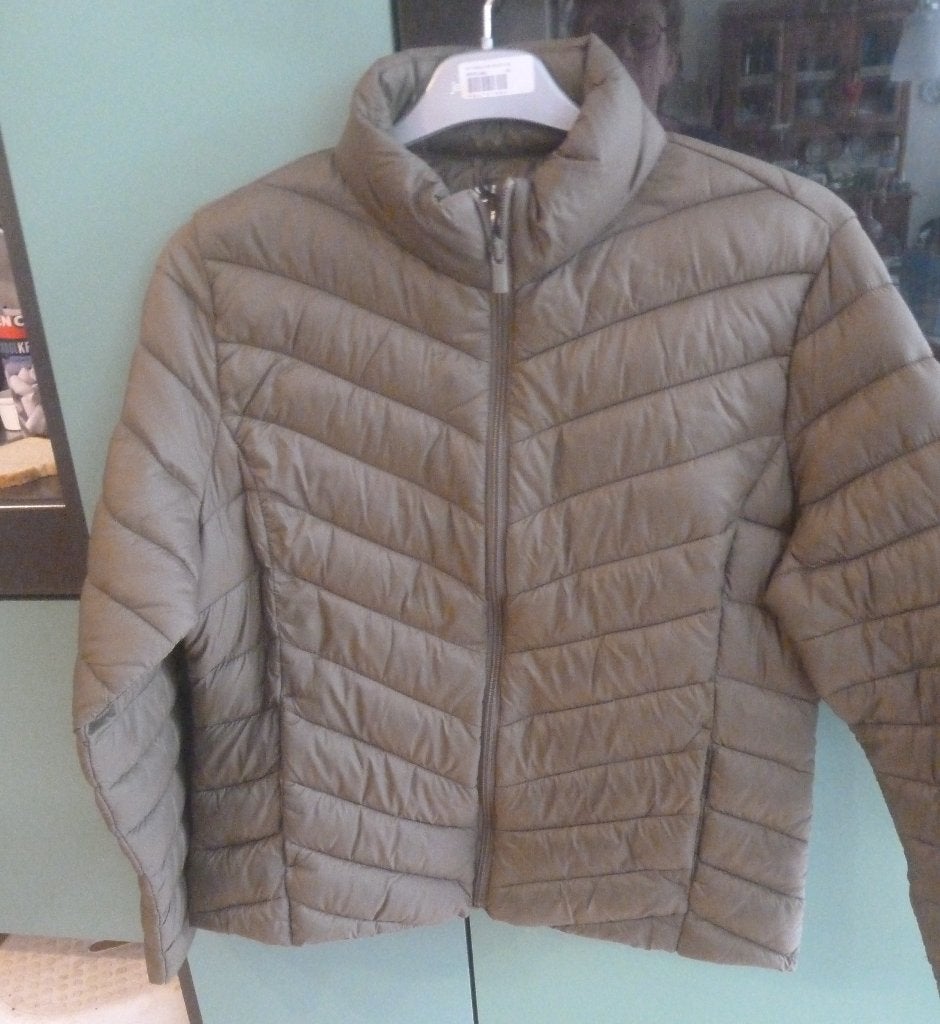 Primark donkergroen donsjasje. Maat L, Primark, Maat 42/44 (L), Ophalen of Verzenden, Zo goed als nieuw