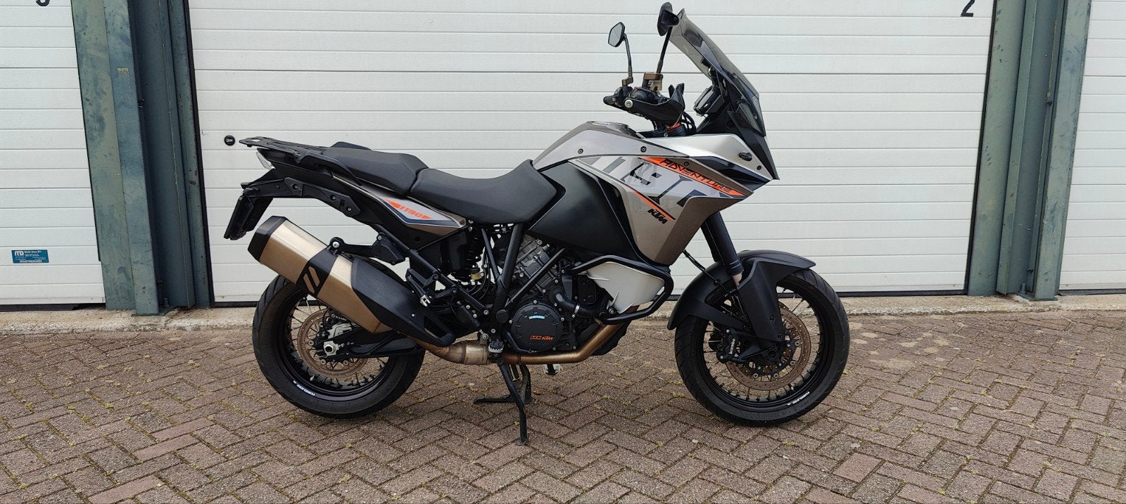 KTM 1190 Adventure (2016) dealer onderhouden, 2 cilinders, Handvatverwarming, Occasion, Motorrijbewijs A